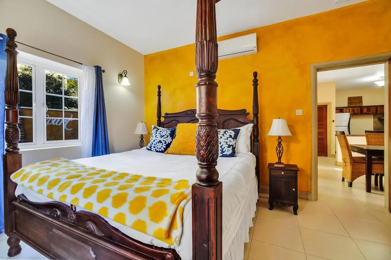 **** Lägenhetshotell Mandela Court Suites Grenada Lance aux Epines Grenada